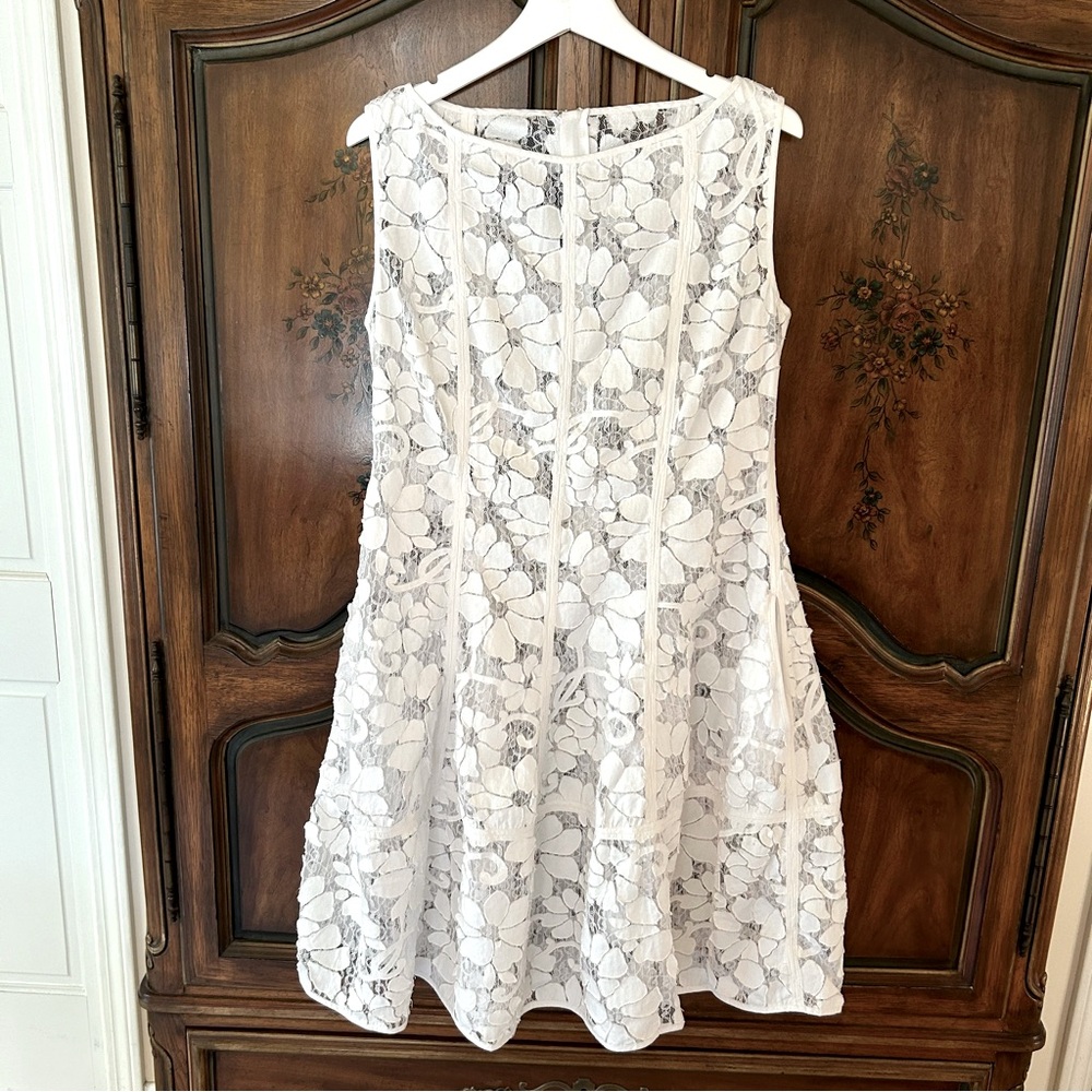Talbot Runhof ~ White Lace Sleeveless Sheer Midi Dress * Without slip in size 12